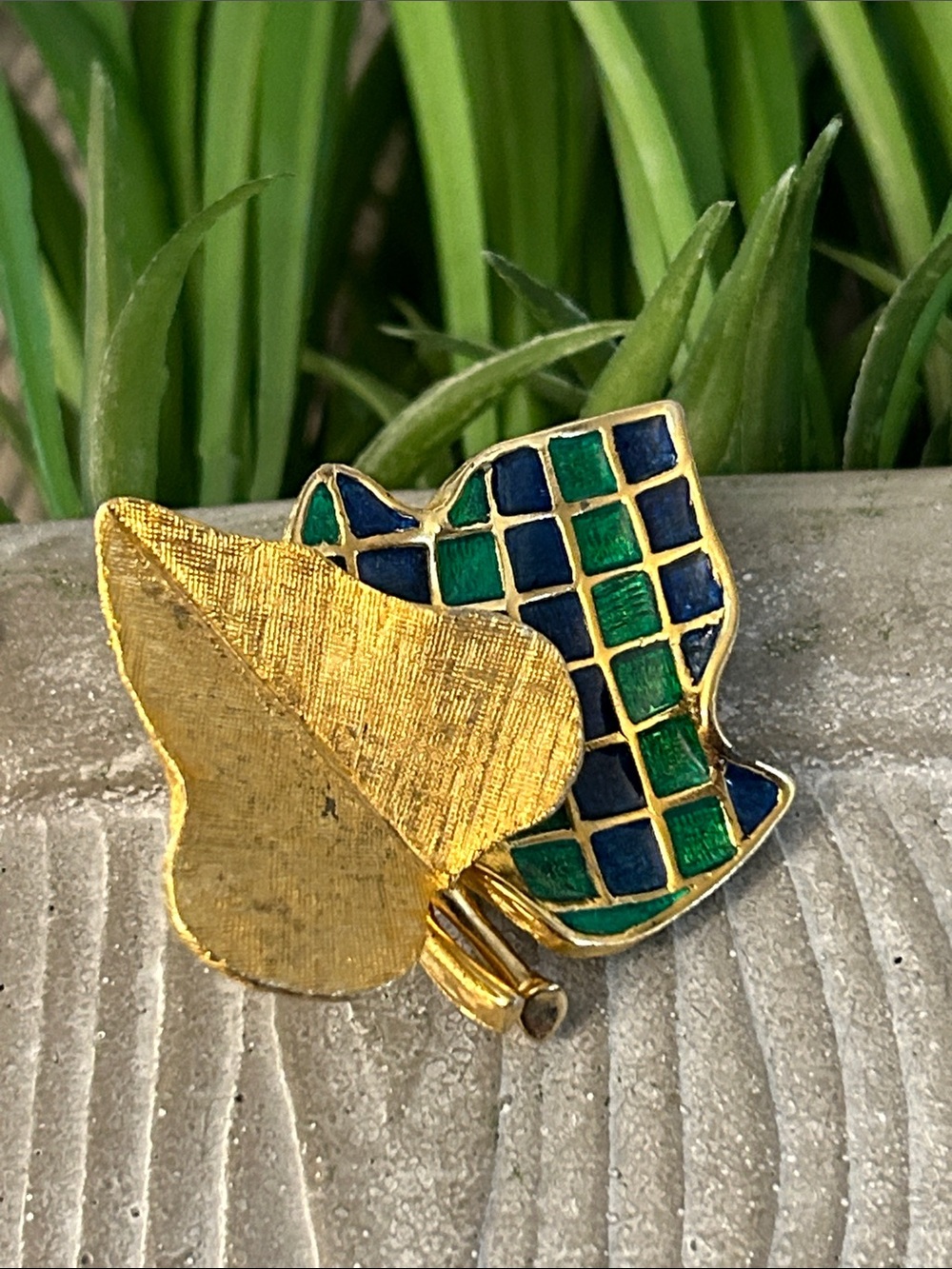 Enamel harlequin Leaf Brooch goldtone blue and green